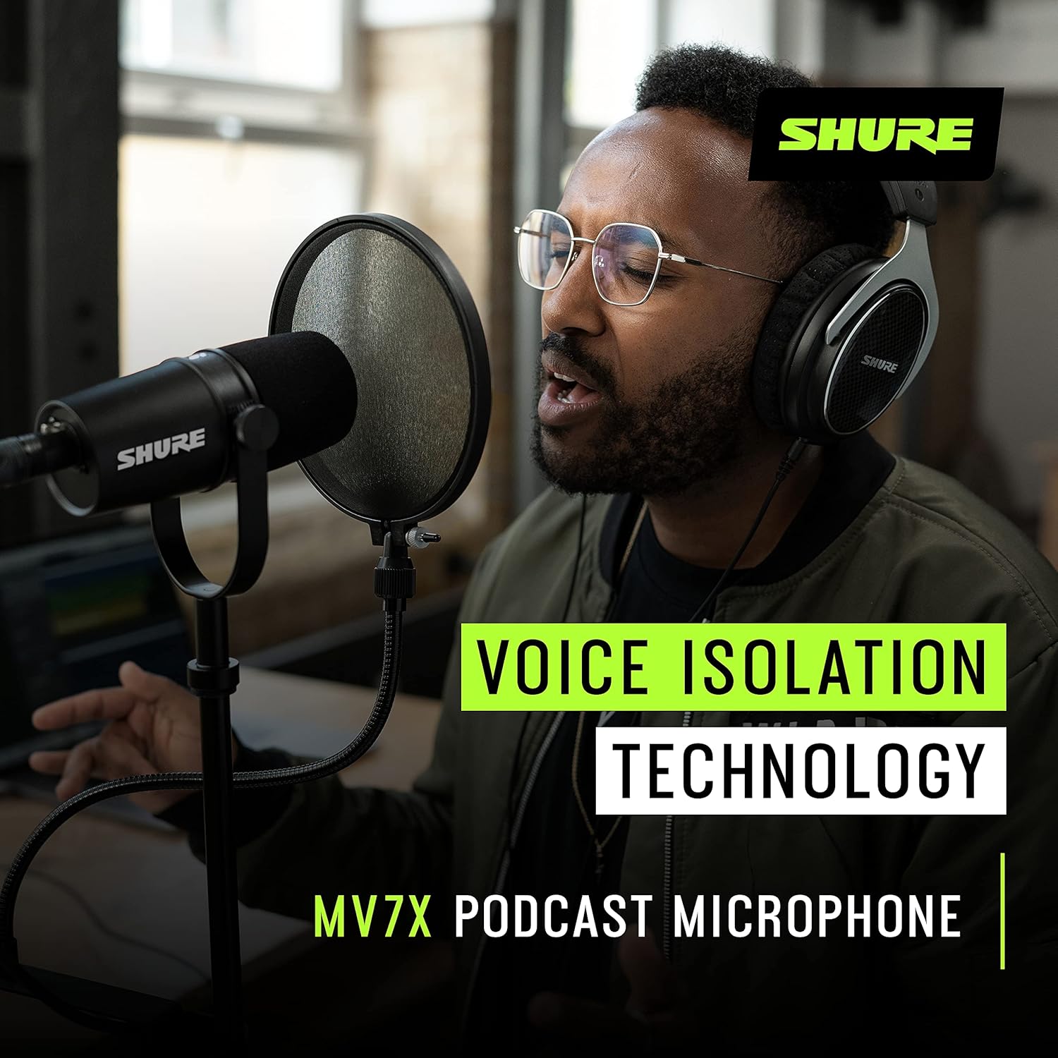 Shure MV7X XLR Dynamic Microphone – Voice-Isolating Cardioid Mic for Podcasting, Vocal Recording  Broadcasting, All-Metal, Black